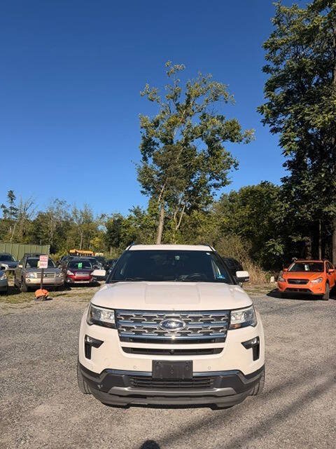 Used 2018 Ford Explorer Limited AWD/4WD image 3
