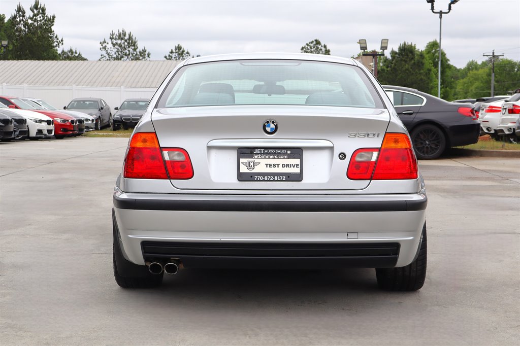 Used 2001 BMW 330i Sedan image 6