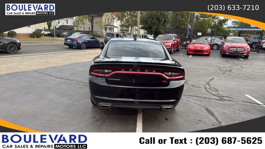Used 2016 Dodge Charger R/T RWD image 6