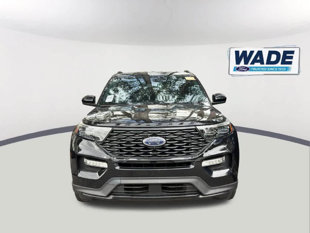 Used 2023 Ford Explorer ST-Line w/ Class IV Trailer Tow Package RWD image 2