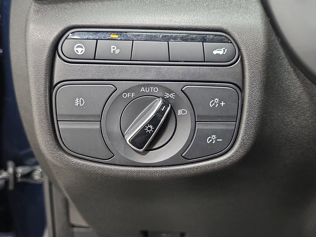 Certified 2023 INFINITI QX50 Sport AWD/4WD image 23