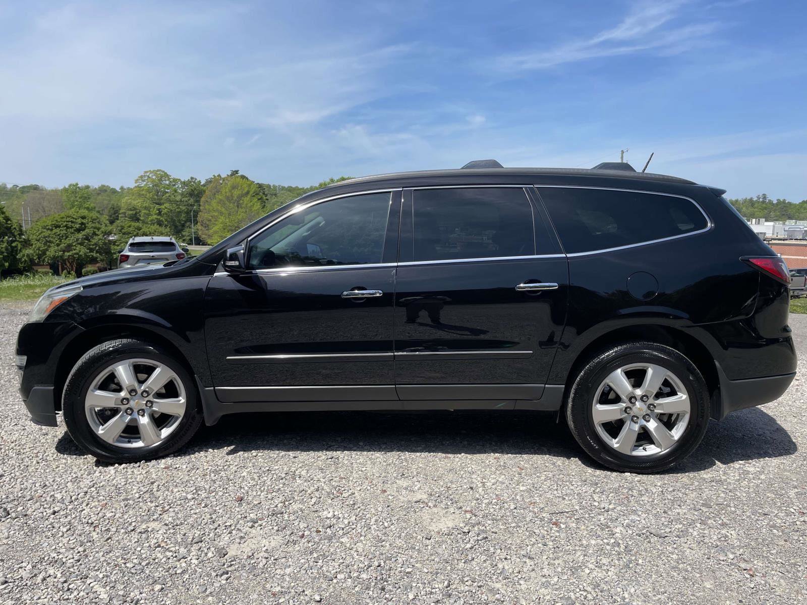 Used 2016 Chevrolet Traverse LTZ image 23