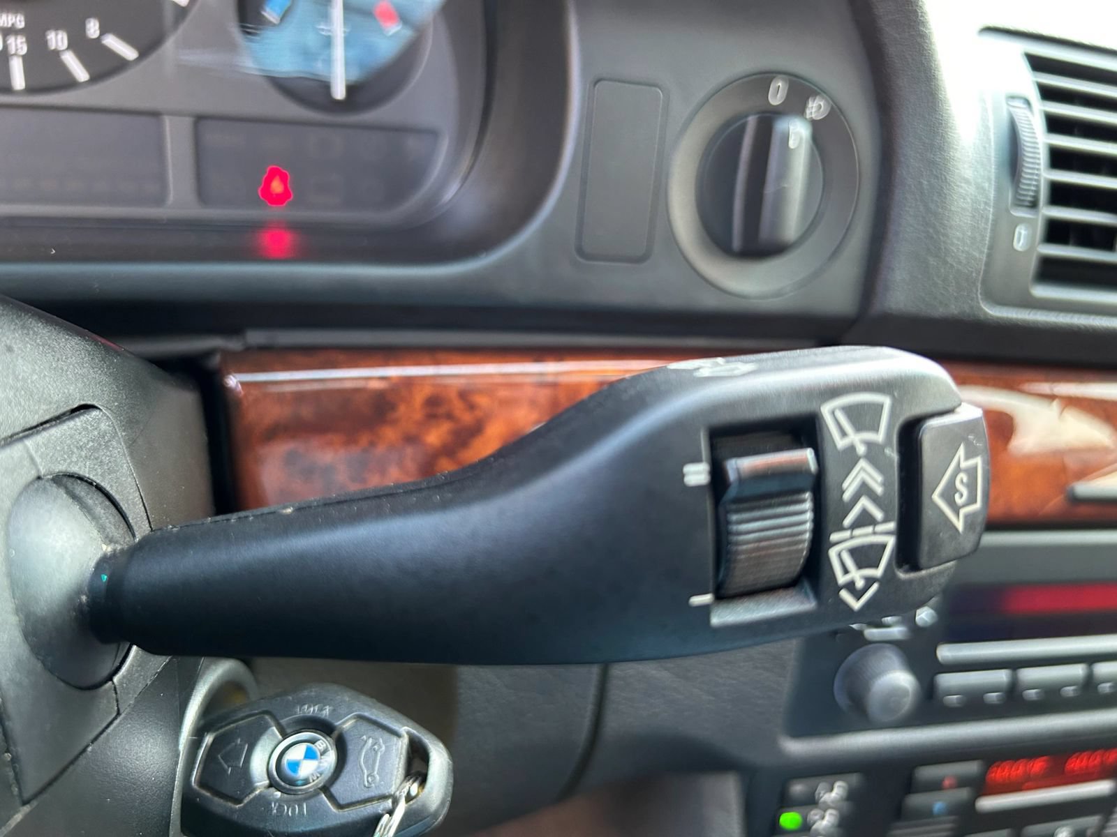 Used 2001 BMW 530i Sedan RWD image 15