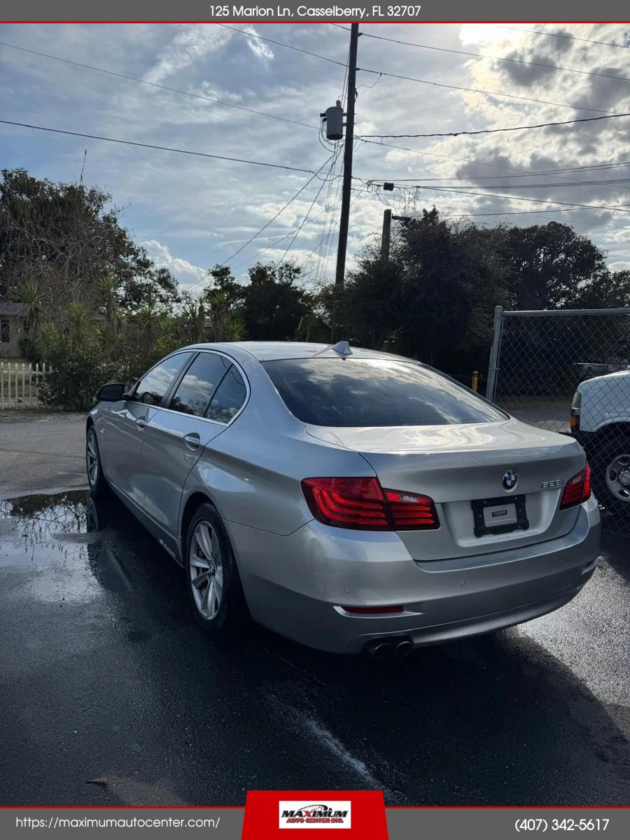Used 2015 BMW 528i Sedan RWD image 3