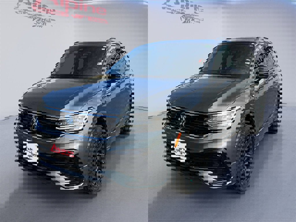 Used 2024 Volkswagen Tiguan SE R-Line