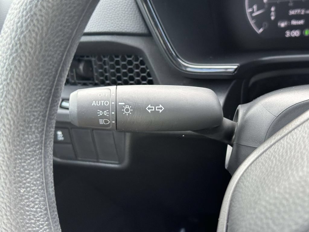Certified 2025 Honda CR-V EX image 21