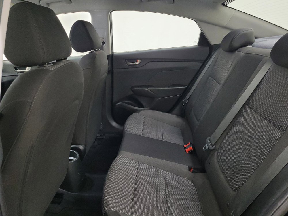Used 2019 Hyundai Accent SE FWD image 18