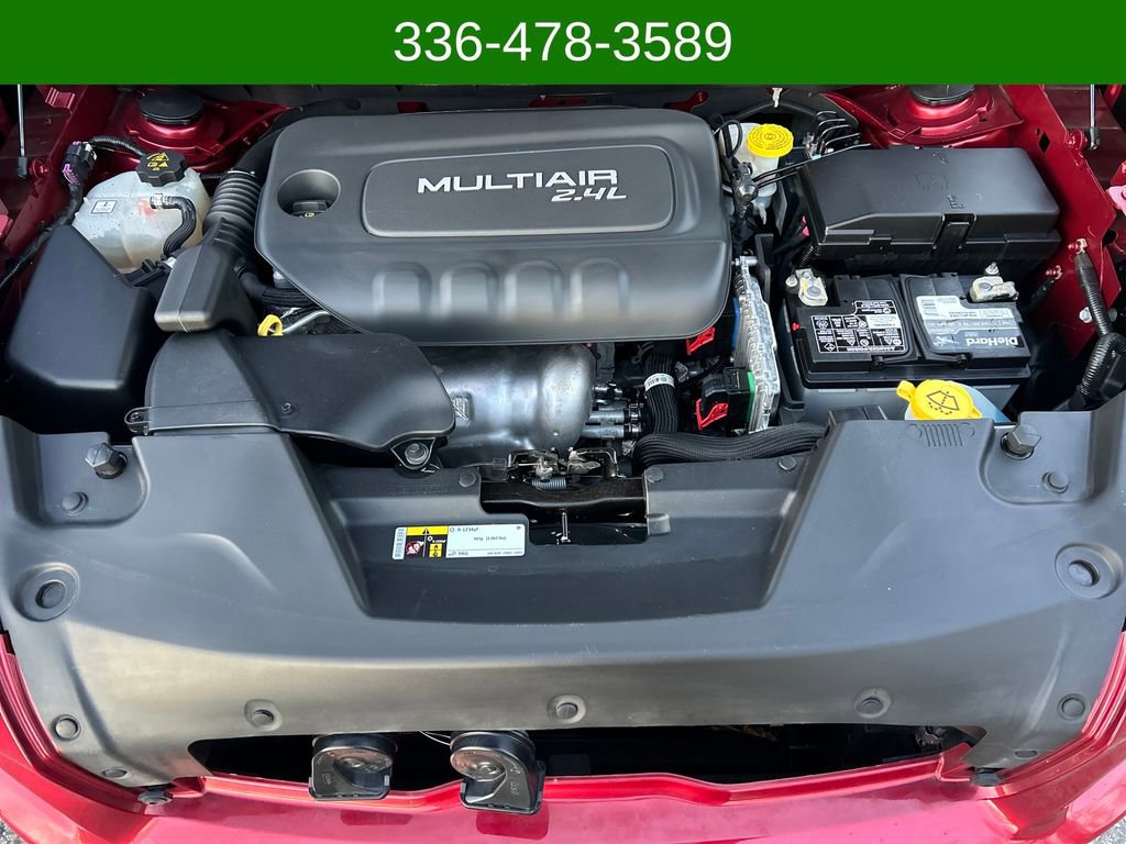 Used 2017 Jeep Cherokee Sport image 21