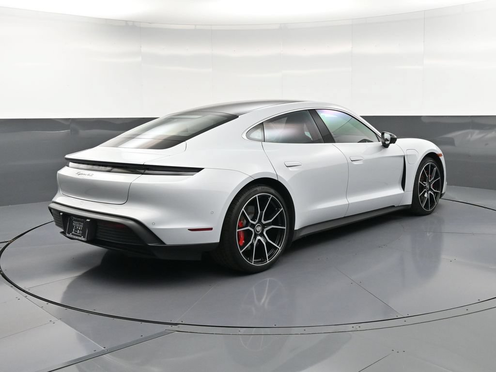 Certified 2024 Porsche Taycan 4S AWD/4WD image 8