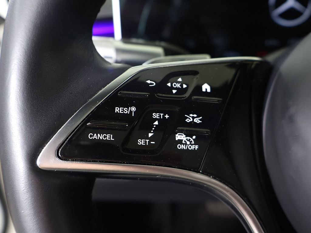 Used 2022 Mercedes-Benz S 500 4MATIC w/ AMG Line Package image 47