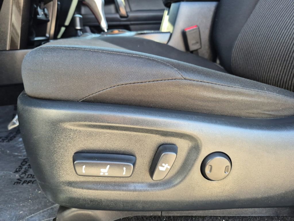 Used 2024 Toyota 4Runner TRD Off-Road image 12