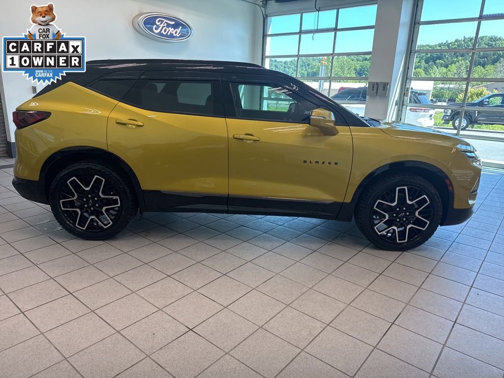 Used 2023 Chevrolet Blazer RS w/ Enhanced Convenience Package AWD/4WD image 18