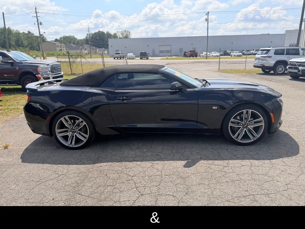 Used 2017 Chevrolet Camaro SS RWD image 3