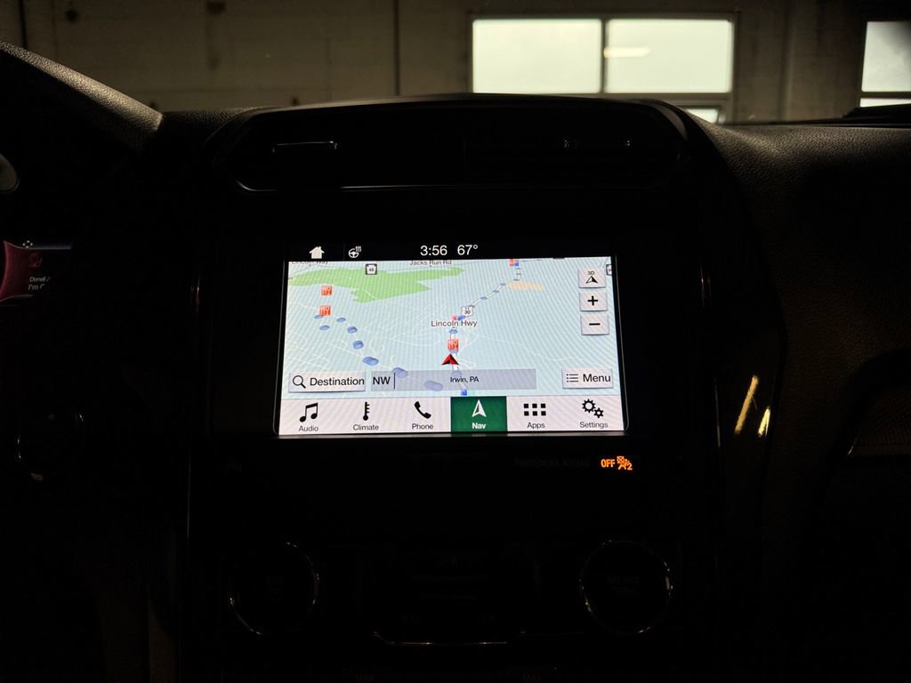 Used 2019 Ford Explorer XLT w/ Equipment Group 202A AWD/4WD image 19