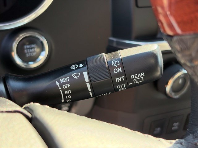 Used 2021 Toyota Sequoia Platinum AWD/4WD image 24