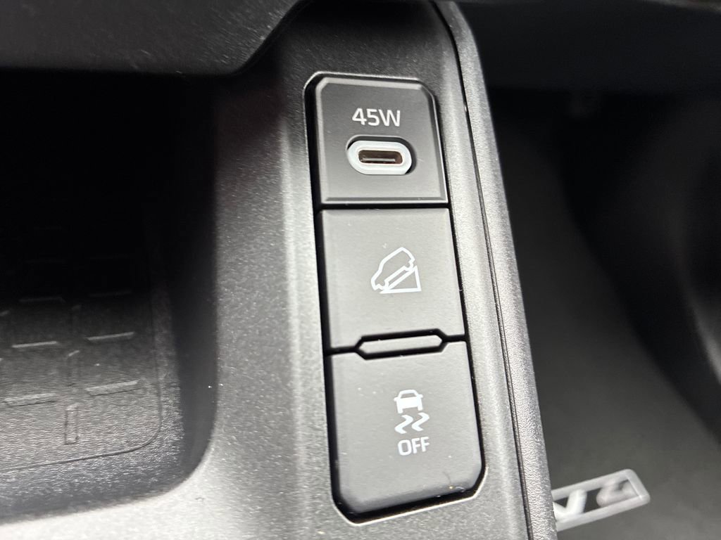 New 2026 Toyota RAV4 XSE image 27