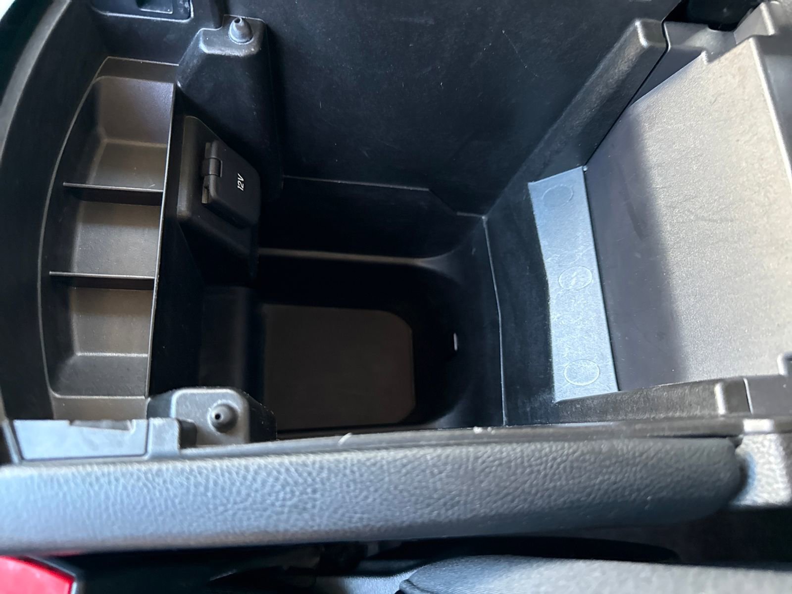 Used 2015 Ford Edge SEL image 26