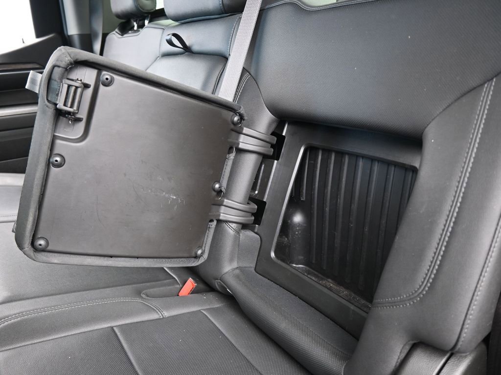 Used 2023 Chevrolet Silverado 1500 LTZ w/ LTZ Premium Package image 65