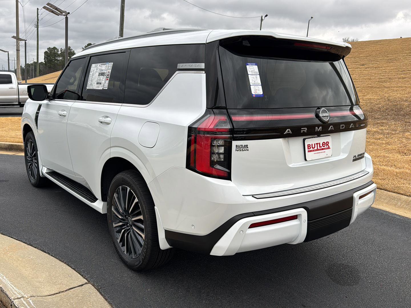 New 2026 Nissan Armada Platinum Reserve image 3