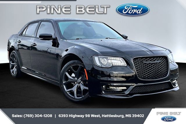Used 2023 Chrysler 300 Touring L