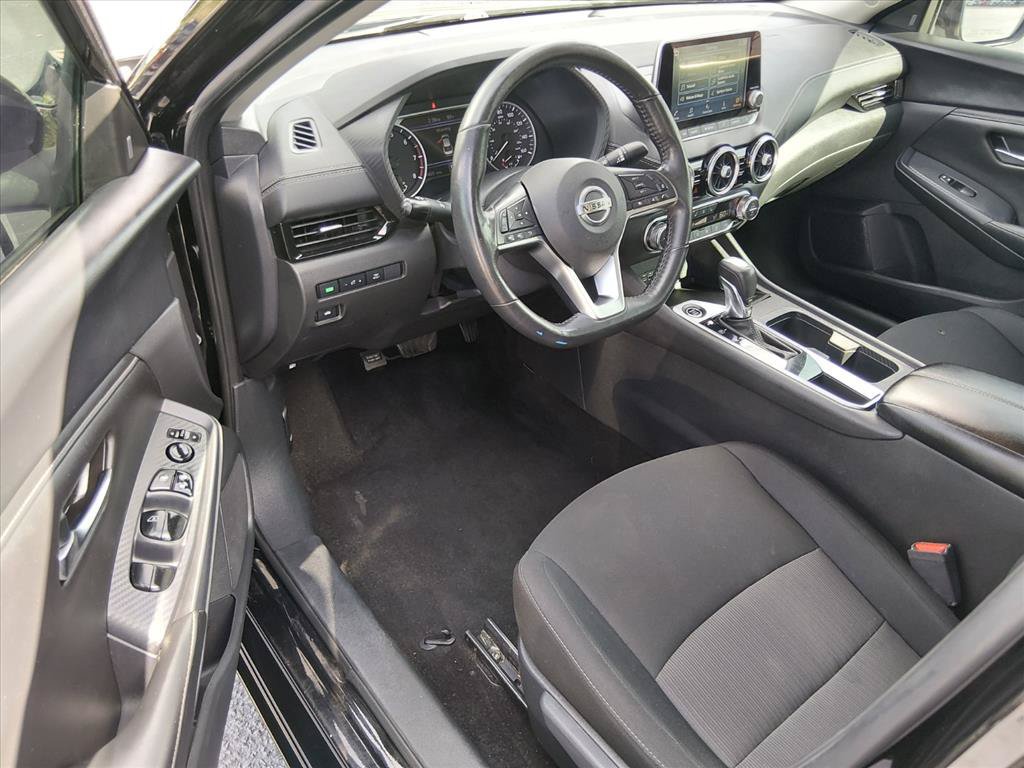 Used 2023 Nissan Sentra SV w/ All-Weather Package FWD image 10