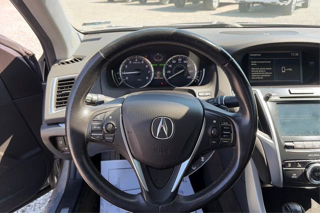 Used 2018 Acura TLX w/ Technology Package image 16