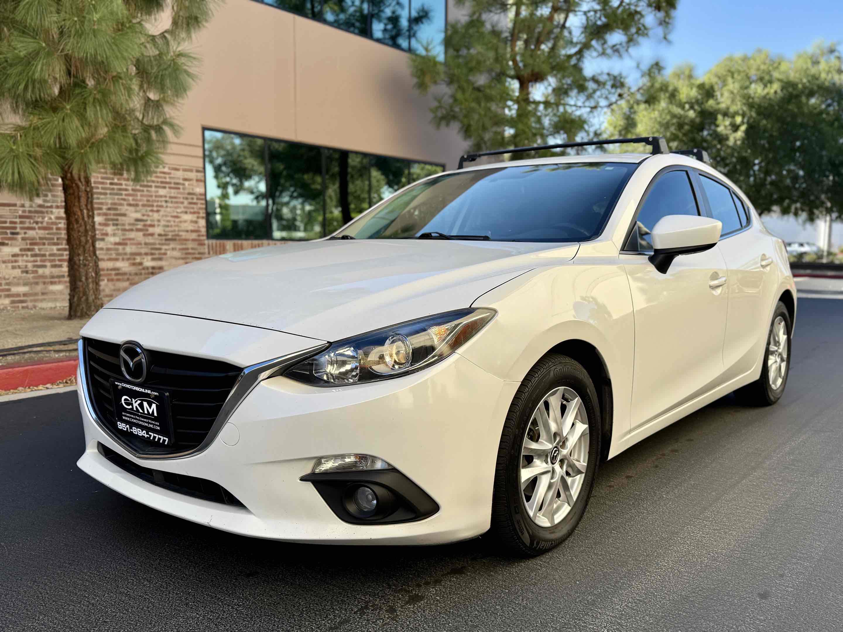 Used 2015 MAZDA MAZDA3 i Grand Touring image 12