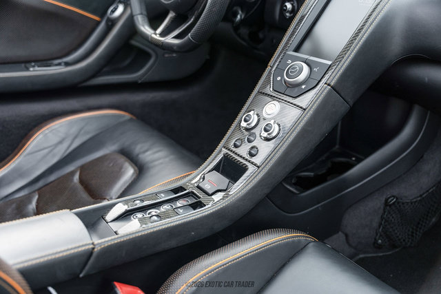 Used 2013 McLaren MP4-12C Spider RWD image 44