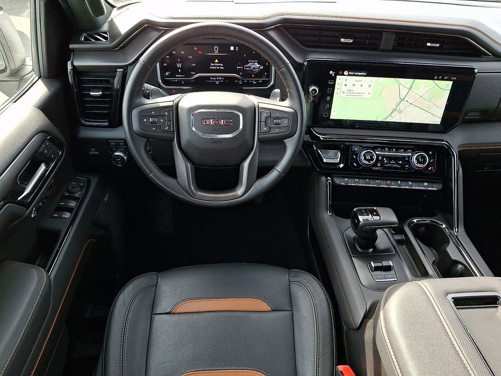 Used 2022 GMC Sierra 1500 AT4 w/ Technology Package image 12