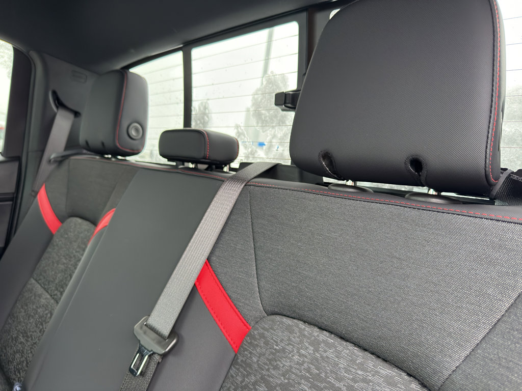 Used 2024 Chevrolet Colorado Z71 w/ Z71 Convenience Package 2 image 34