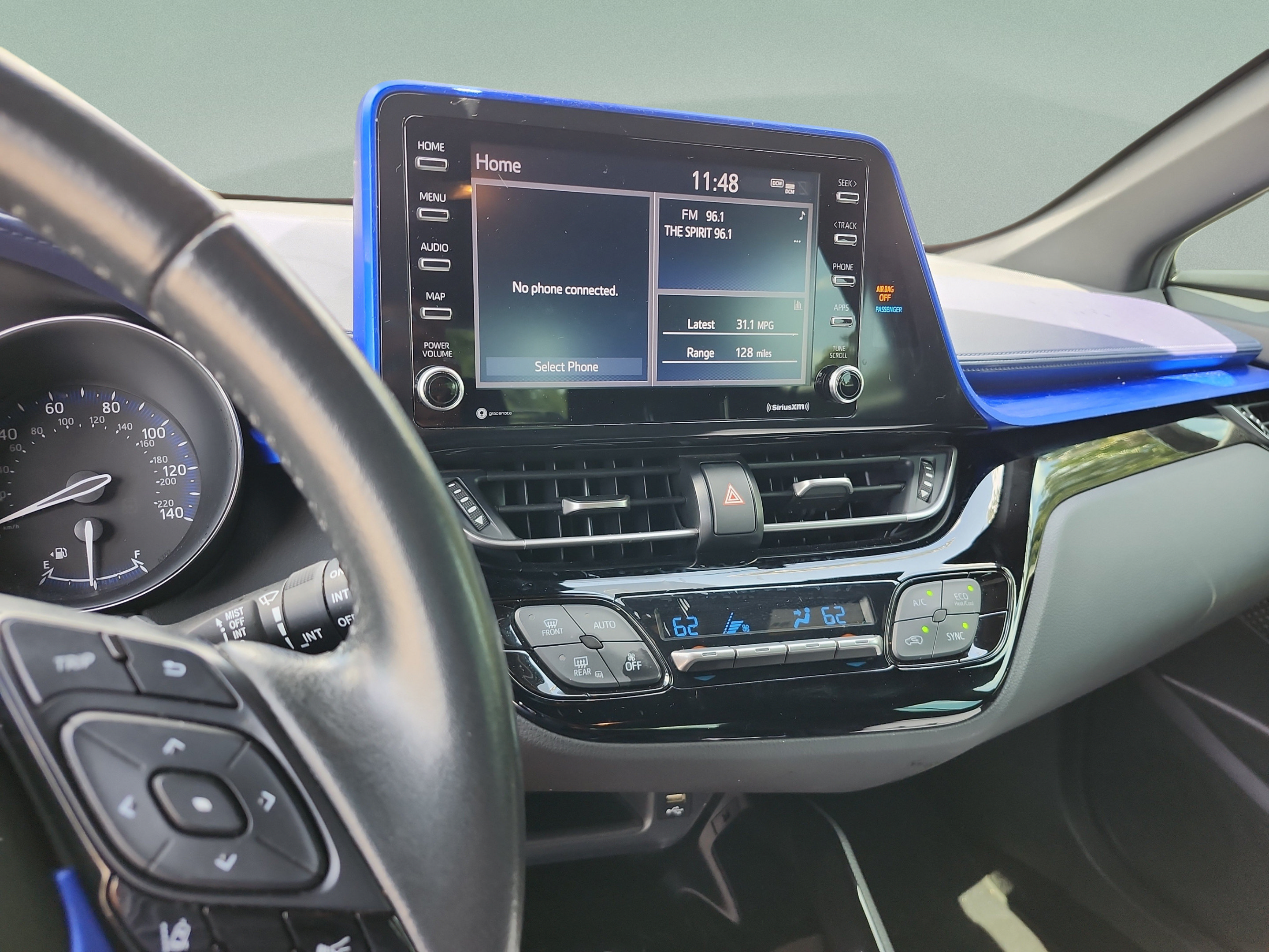 Used 2020 Toyota C-HR XLE FWD image 12
