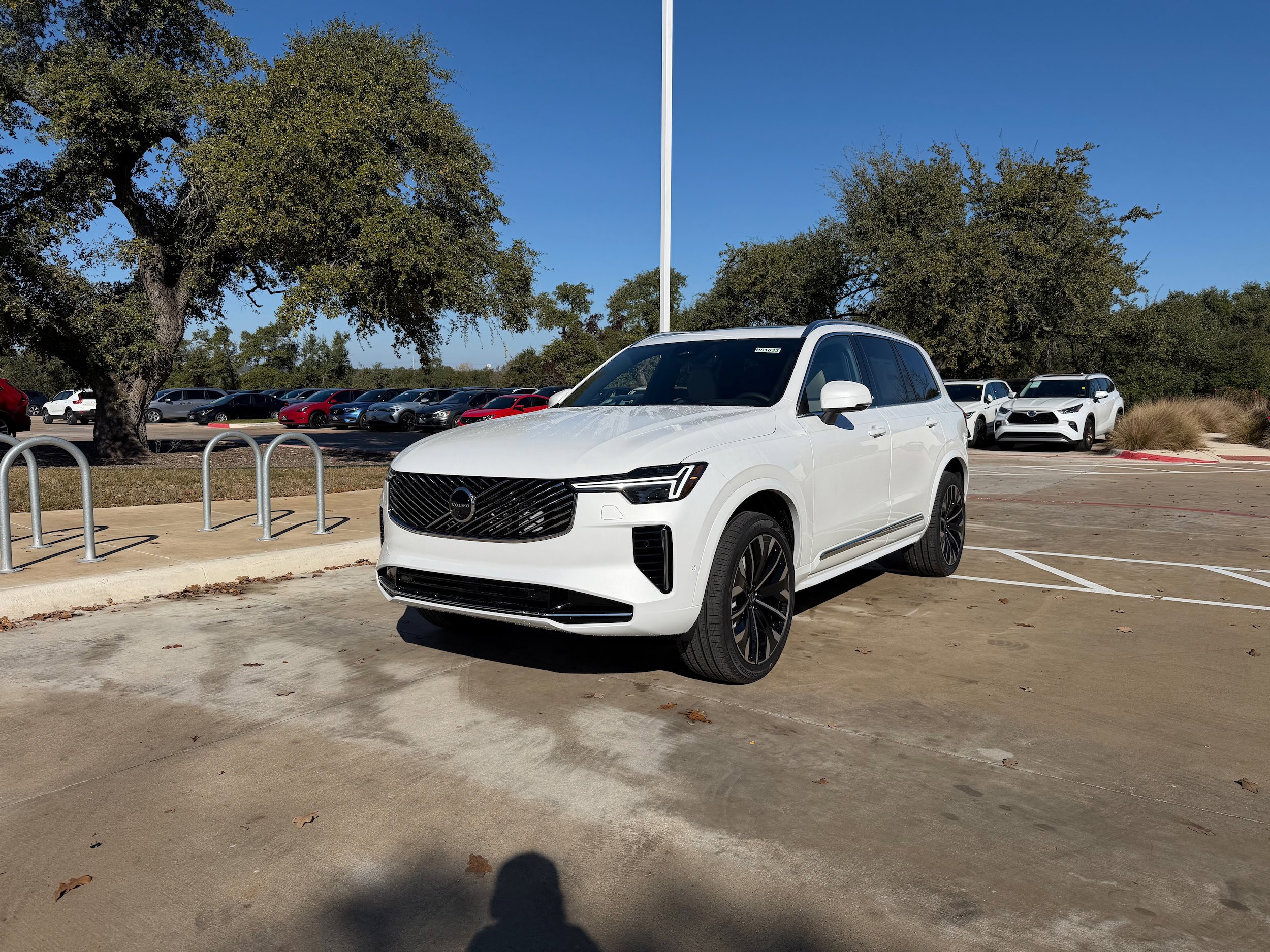 New 2026 Volvo XC90 B6 Ultra w/ Protection Package AWD/4WD image 2