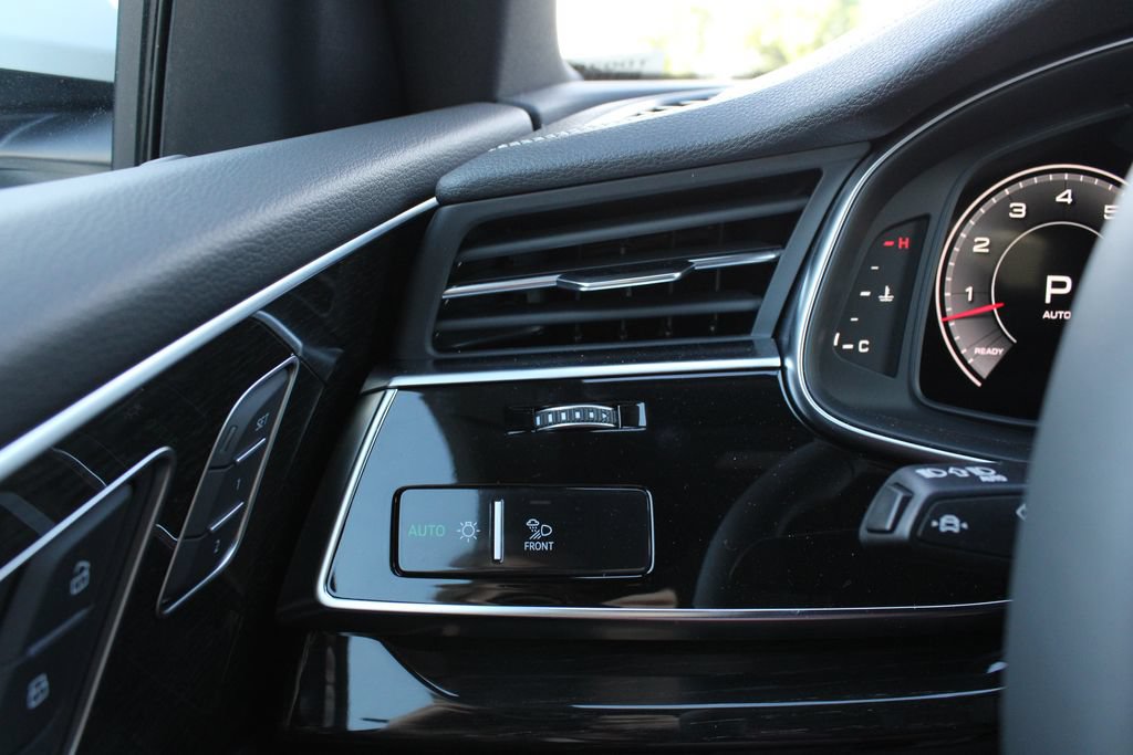 New 2026 Audi Q8 Premium Plus AWD/4WD image 9