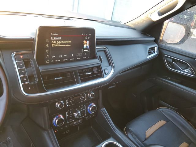 Used 2024 GMC Yukon XL AT4 w/ Technology Package image 26