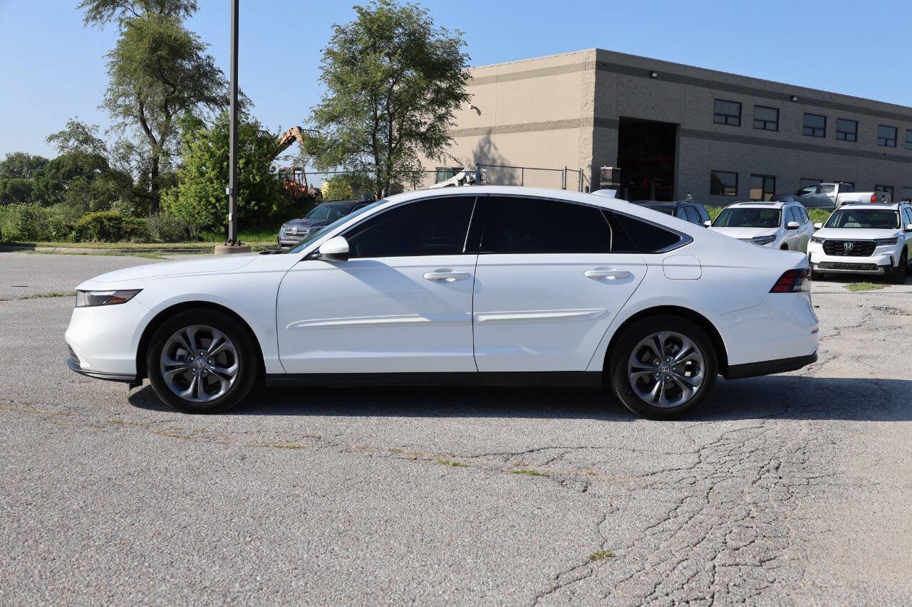 Used 2024 Honda Accord EX image 8