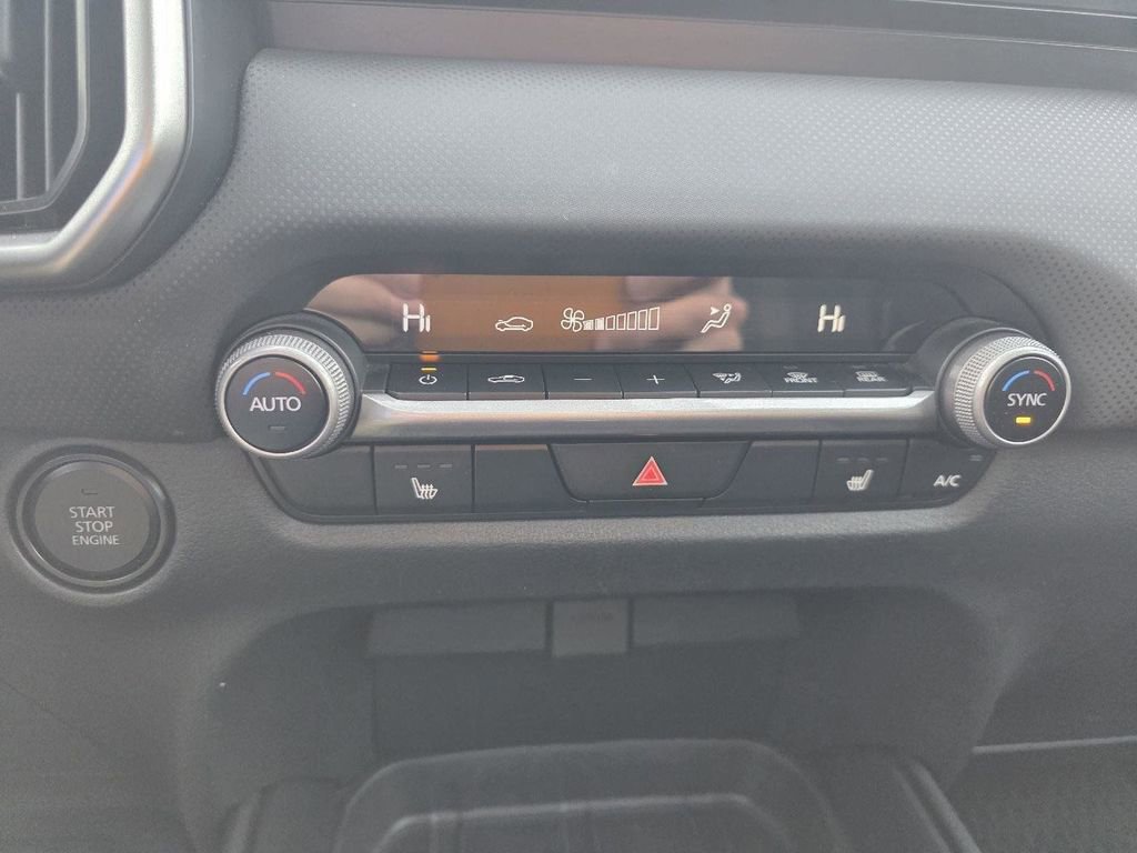 Used 2023 MAZDA CX-50 2.5 S w/ Preferred Plus Pkg image 19