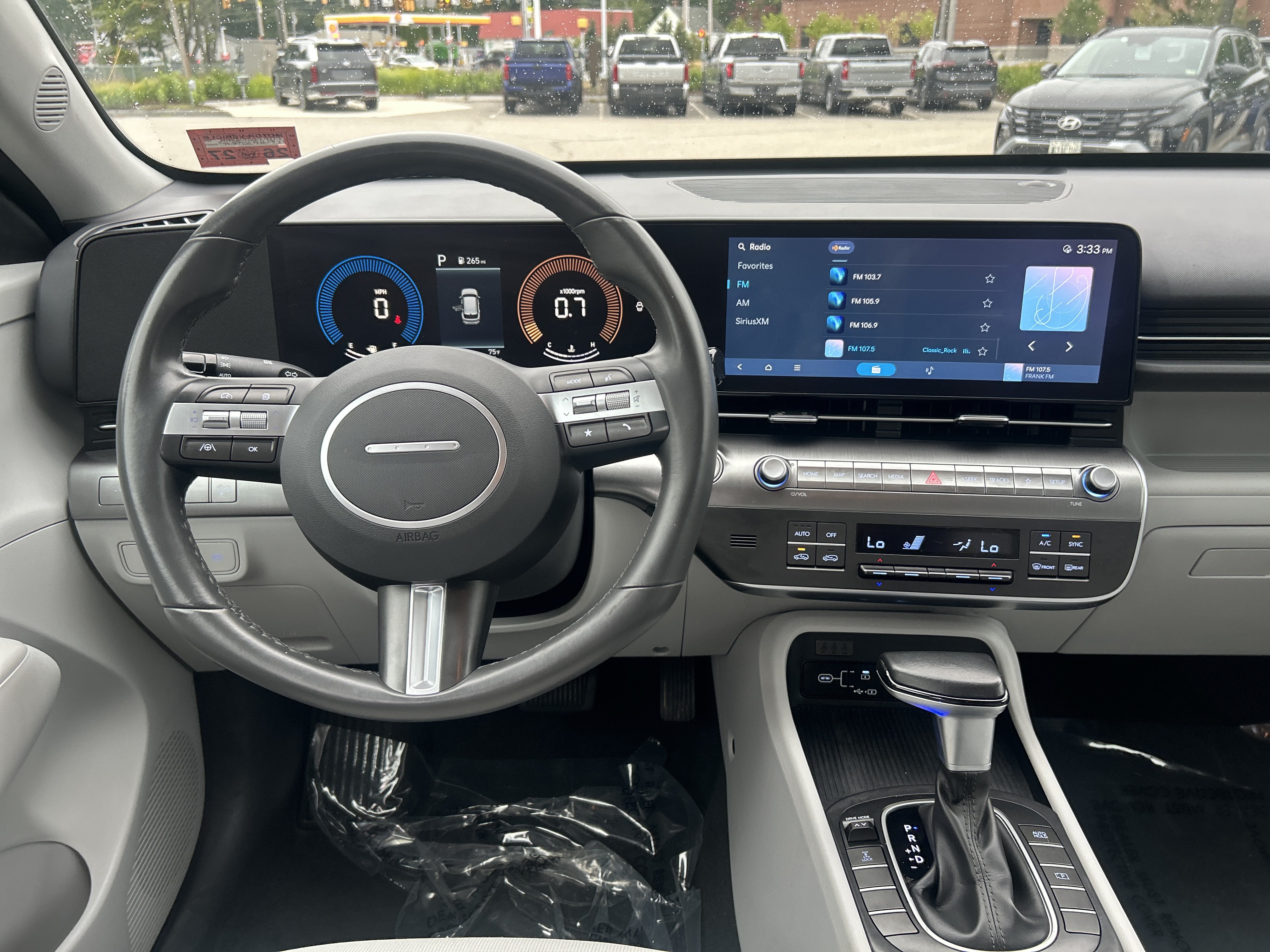 Certified 2025 Hyundai Kona SEL AWD/4WD image 19