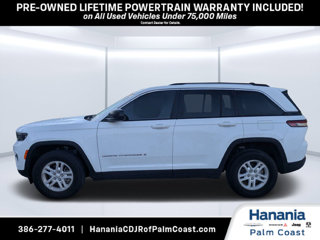 Used 2023 Jeep Grand Cherokee Laredo RWD image 6