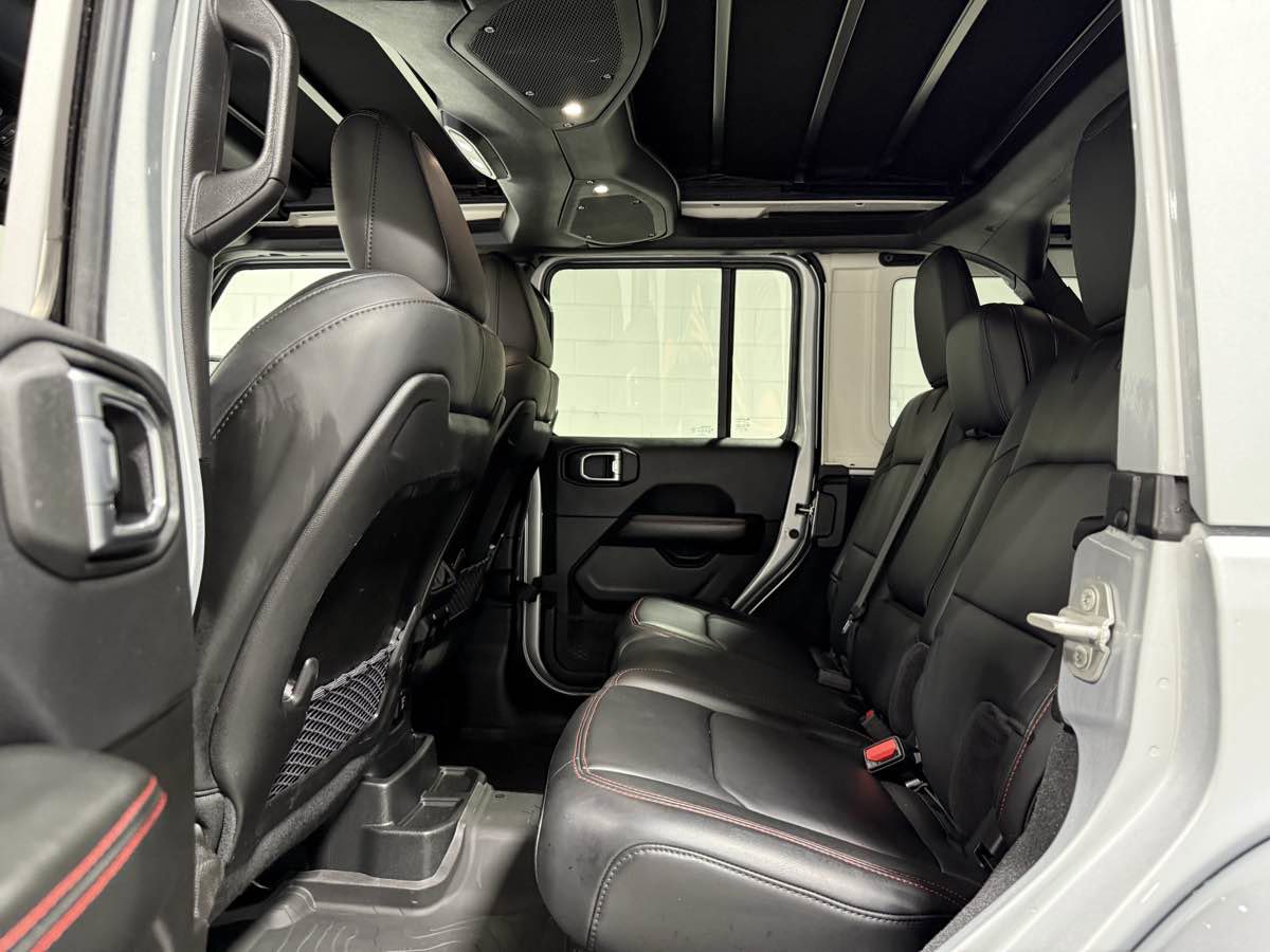 Used 2024 Jeep Wrangler Unlimited Rubicon image 18