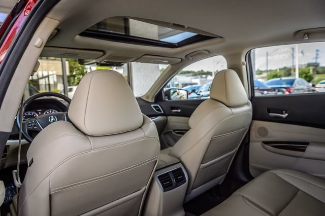 Used 2017 Acura TLX w/ Technology Package FWD image 45
