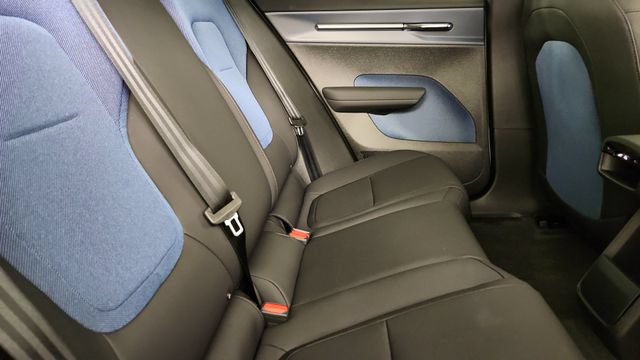 New 2026 Volvo EX30 Plus w/ Protection Package Premier RWD image 29