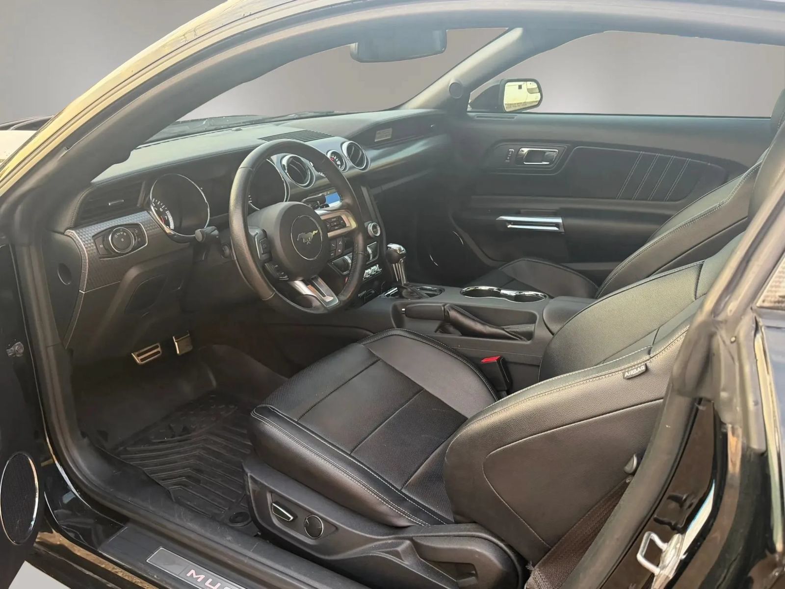Used 2016 Ford Mustang Premium w/ Ecoboost Performance Package RWD image 13