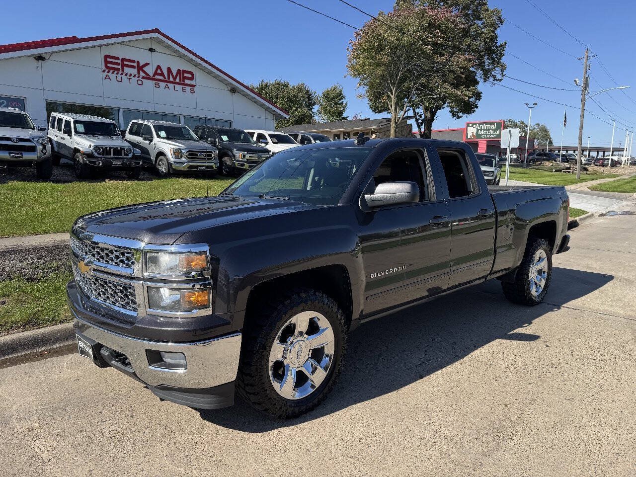 Used 2015 Chevrolet Silverado 1500 LT AWD/4WD image 1