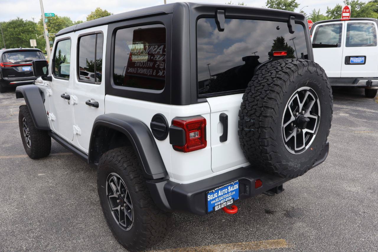 Used 2026 Jeep Wrangler Unlimited Rubicon AWD/4WD image 5