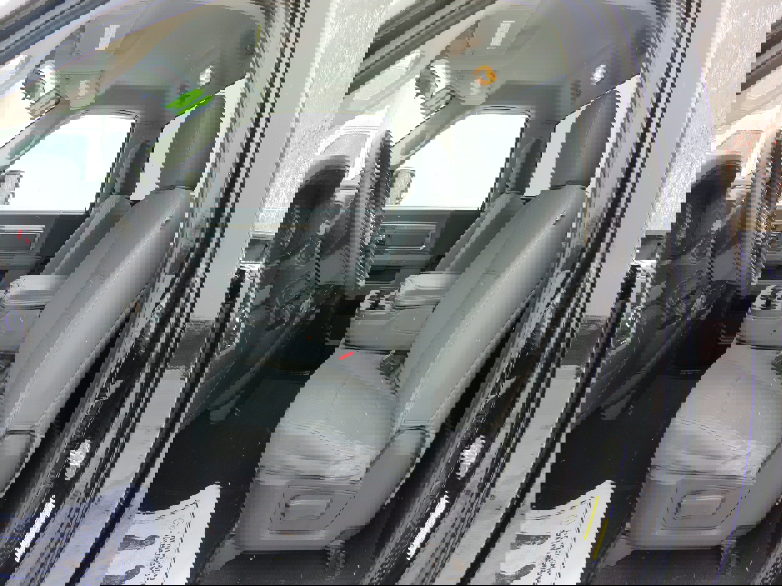 Used 2014 RAM 1500 Express image 8