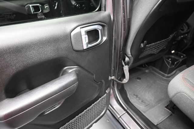Used 2024 Jeep Wrangler Unlimited Rubicon w/ Technology Group AWD/4WD image 21