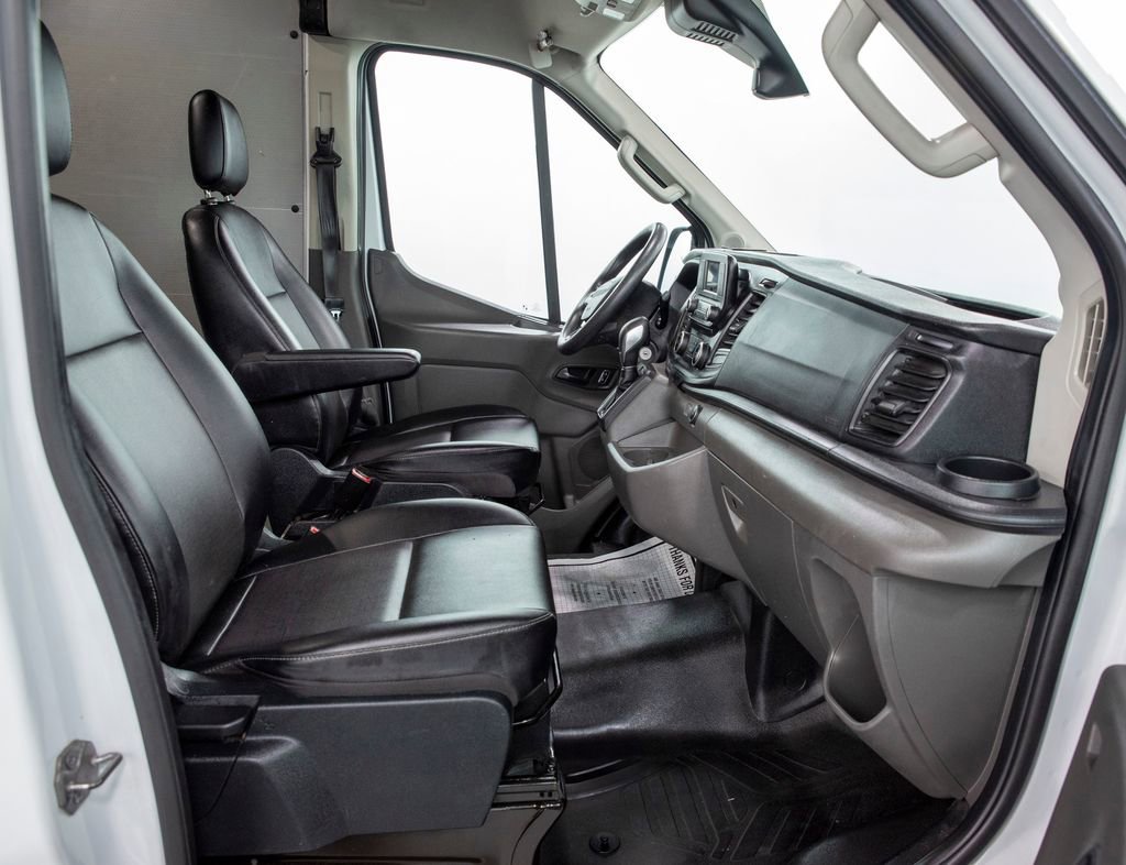 Used 2022 Ford Transit 250 Medium Roof AWD image 12