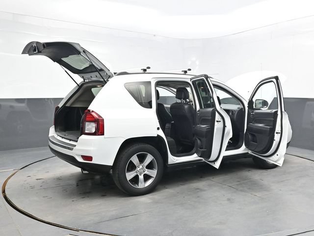 Used 2017 Jeep Compass High Altitude AWD/4WD image 43