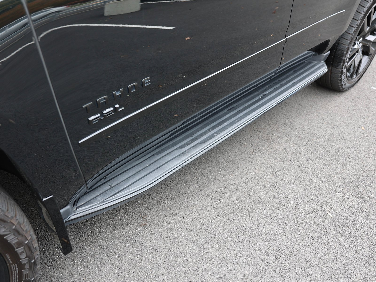 Used 2019 Chevrolet Tahoe Premier image 9