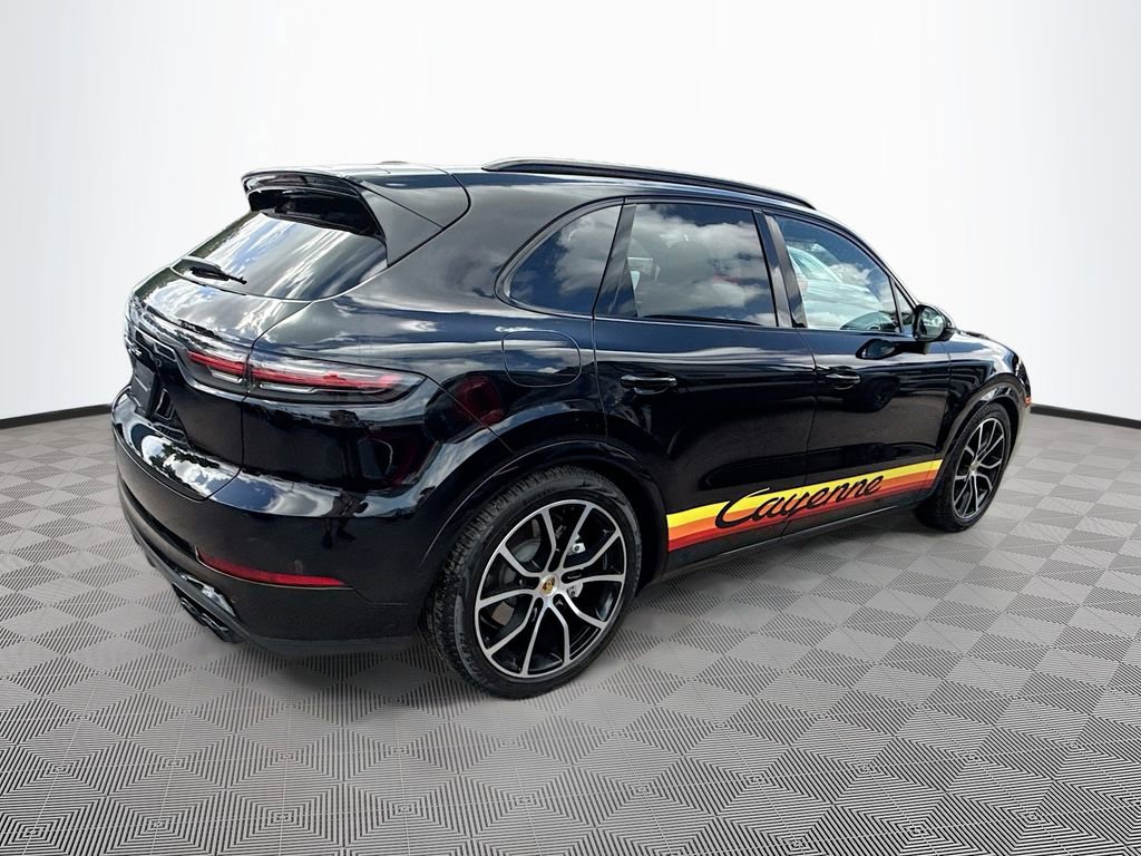 Used 2019 Porsche Cayenne Turbo AWD/4WD image 6